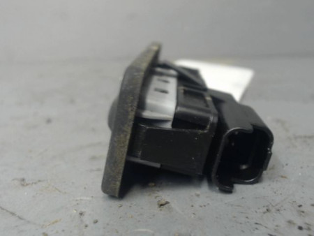 POIGNEE EXTERIEURE HAYON PEUGEOT 2008