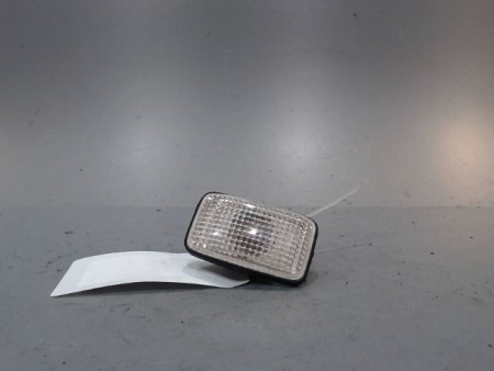 REPETITEUR AILE GAUCHE NISSAN X-TRAIL