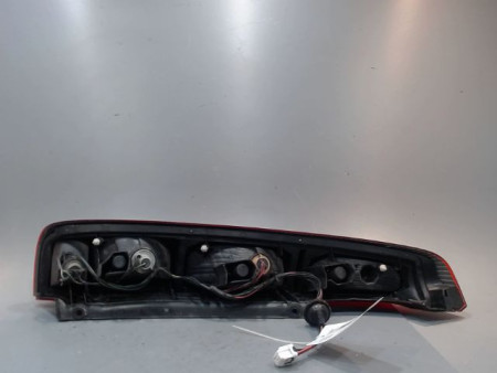 FEU ARRIERE DROIT NISSAN X-TRAIL