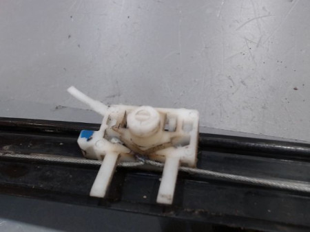 MECANISME+MOTEUR LEVE-GLACE AVANT GAUCHE FIAT DOBLO