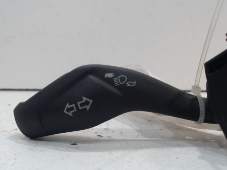 COMMANDE CLIGNOTANT FORD FOCUS