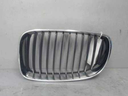 GRILLE CALANDRE GAUCHE B.M.W. SERIE 1