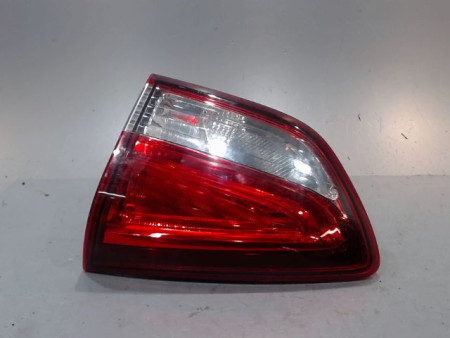 FEU ARRIERE INTERIEUR DROIT RENAULT CLIO