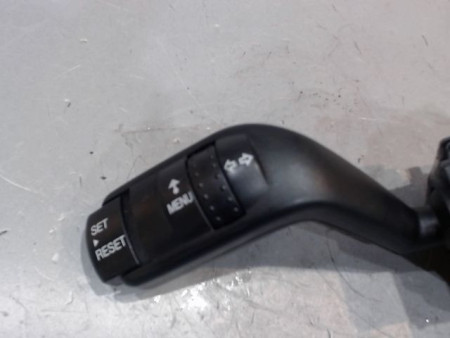 COMMANDE CLIGNOTANT FORD FOCUS