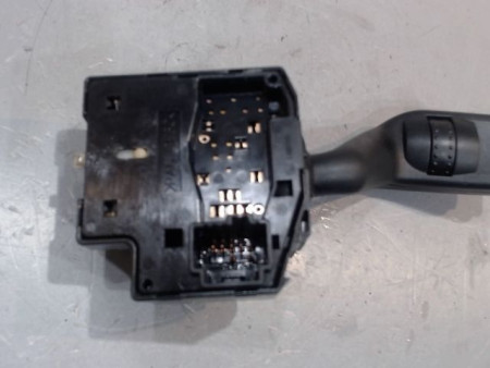 COMMANDE CLIGNOTANT FORD FOCUS