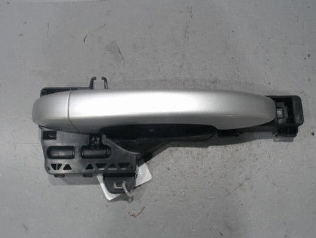 POIGNEE EXTERIEURE PORTE AVANT DROIT RENAULT CLIO