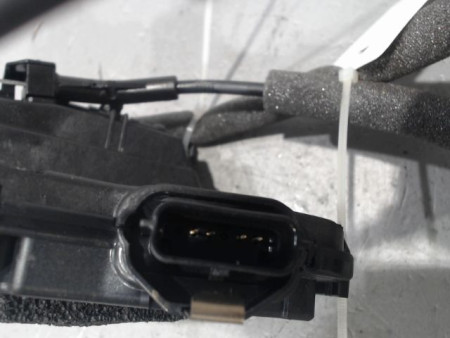 SYSTEME CONDAMNATION ARRIERE DROIT RENAULT CLIO