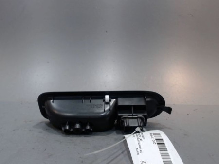 COMMANDE LEVE-GLACE PORTE AVD RENAULT CLIO