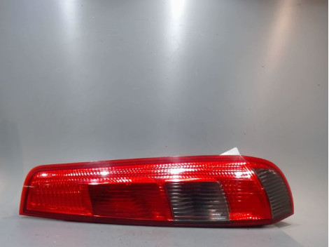 FEU ARRIERE DROIT FORD FIESTA