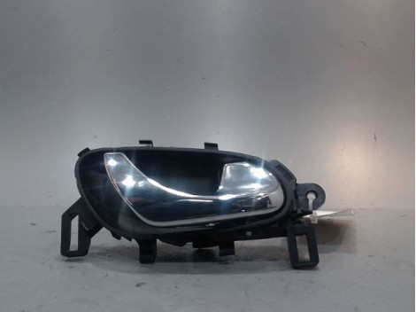 POIGNEE INTERIEURE PORTE AVANT DROIT NISSAN QASHQAI
