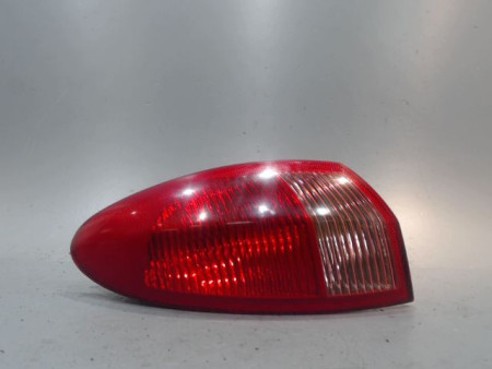 FEU ARRIERE GAUCHE  ALFA ROMEO 147