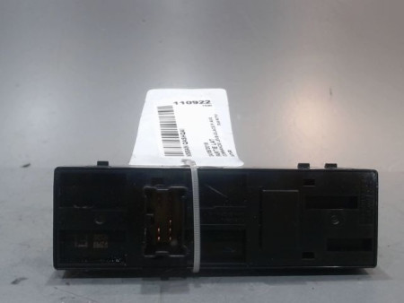 COMMANDE LEVE-GLACE PORTE AVG NISSAN QASHQAI