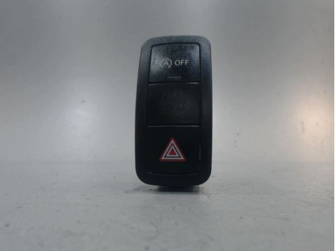 BOUTON DE WARNING AUDI A1