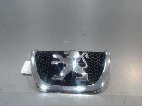 SIGLE CALANDRE PEUGEOT 5008