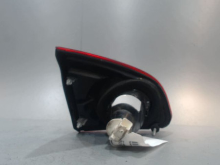 FEU ARRIERE INTERIEUR DROIT NISSAN QASHQAI