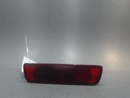 FEU BROUILLARD CENTRAL ARRIERE NISSAN QASHQAI