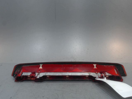 FEUX STOP SUPPLEMENTAIRE FORD C-MAX