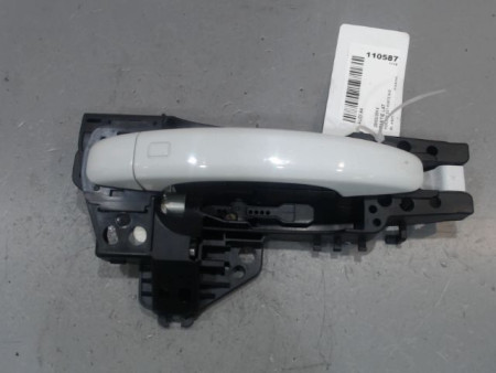 POIGNEE EXTERIEURE PORTE AVANT DROIT AUDI A4