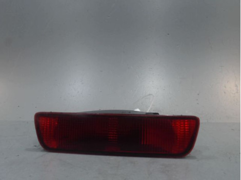FEU BROUILLARD CENTRAL ARRIERE NISSAN QASHQAI