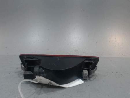 FEU BROUILLARD CENTRAL ARRIERE NISSAN QASHQAI