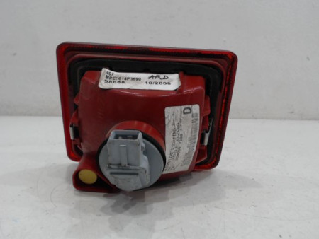FEU BROUILLARD ARRIERE DROIT PEUGEOT 407