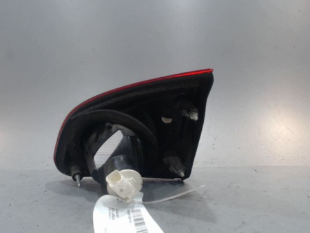 FEU ARRIERE INTERIEUR GAUCHE NISSAN QASHQAI