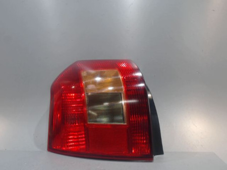FEU ARRIERE GAUCHE  TOYOTA COROLLA