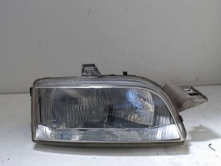 PHARE DROIT FIAT PUNTO