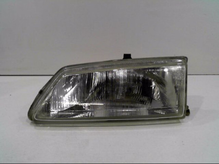 PHARE GAUCHE PEUGEOT 106