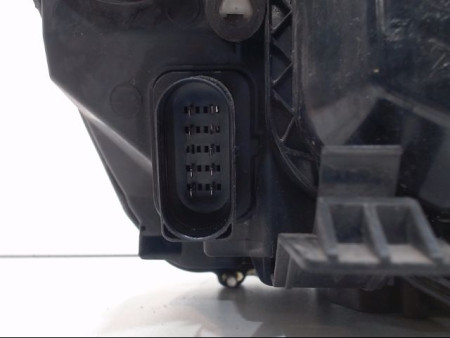 PHARE GAUCHE FORD FOCUS
