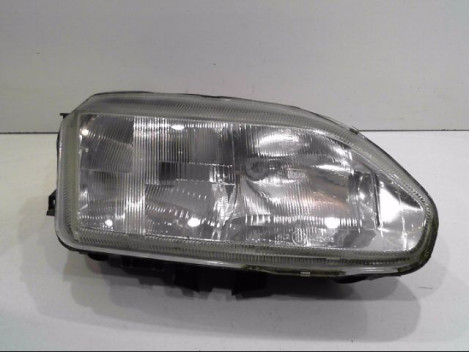 PHARE DROIT RENAULT SAFRANE