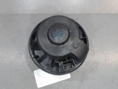 MOTEUR VENTILATEUR CHAUFFAGE FORD FOCUS