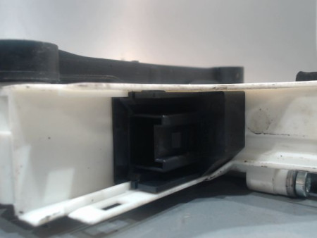 MECANISME+MOTEUR LEVE-GLACE AVANT GAUCHE AUDI A4