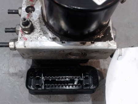 UNITE HYDRAULIQUE ABS NISSAN PIXO