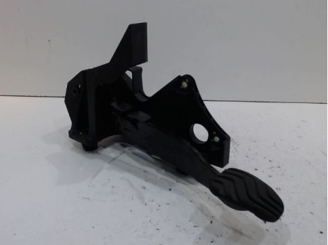 PEDALE DE FREIN RENAULT CLIO