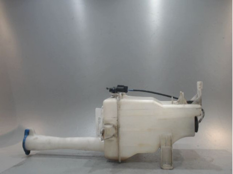 RESERVOIR LAVE-GLACE AVANT KIA CEE-D