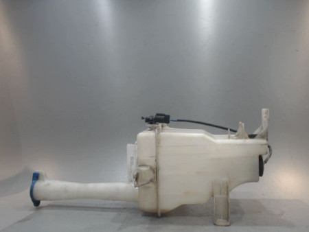RESERVOIR LAVE-GLACE AVANT KIA CEE-D