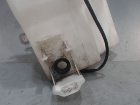 RESERVOIR LAVE-GLACE AVANT KIA CEE-D