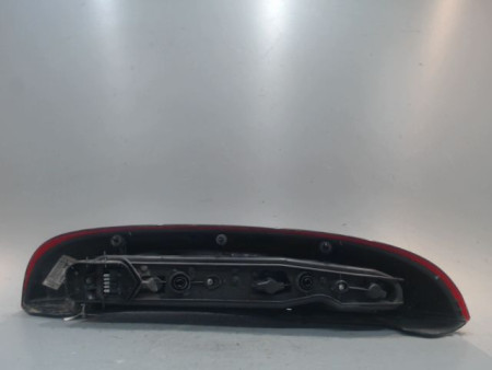 FEU ARRIERE DROIT OPEL CORSA