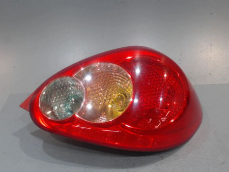 FEU ARRIERE DROIT TOYOTA AYGO