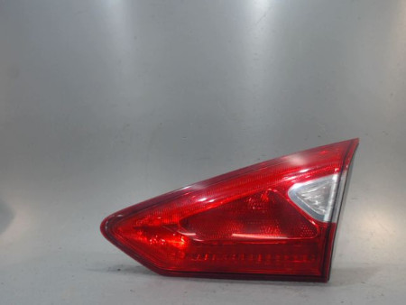 FEU ARRIERE INTERIEUR DROIT NISSAN PULSAR