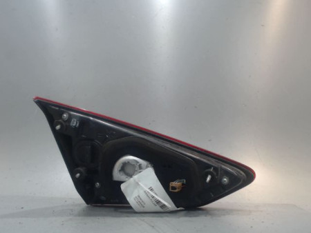 FEU ARRIERE INTERIEUR DROIT NISSAN PULSAR