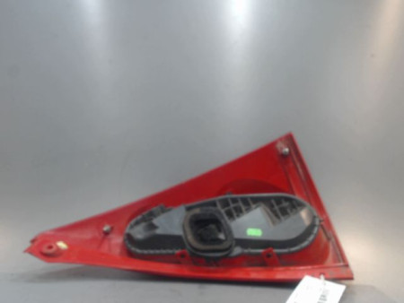 FEU ARRIERE GAUCHE  PEUGEOT 107