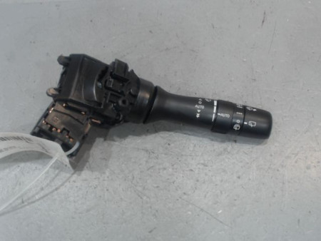COMMANDE ESSUIE GLACE TOYOTA YARIS