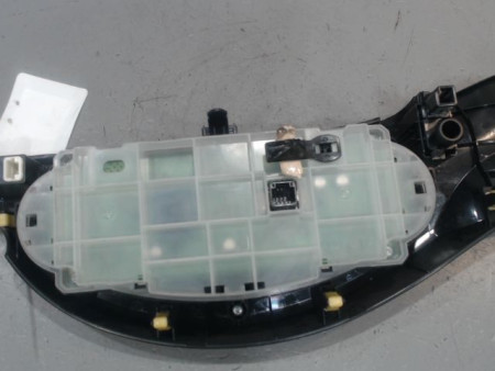 COMMANDE DE CHAUFFAGE TOYOTA YARIS