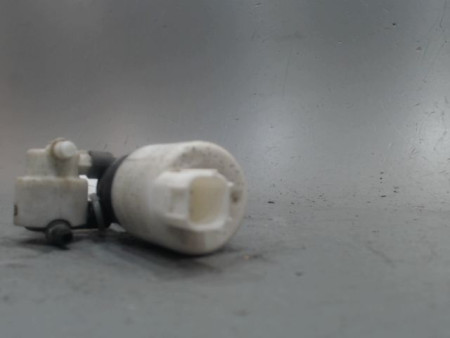 POMPE LAVE-GLACE AVANT FORD G.C-MAX