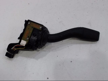 COMMANDE CLIGNOTANT AUDI A3 2003-