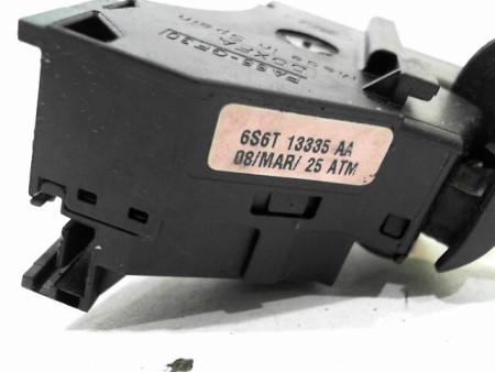COMMANDE CLIGNOTANT FORD FIESTA