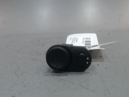 COMMANDE RETROVISSEUR EXTERIEUR ELECTRIQUE OPEL AGILA