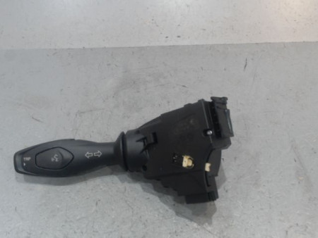 COMMANDE CLIGNOTANT FORD FIESTA